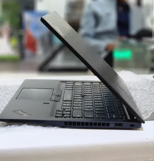 New Laptop Lenovo Thinkpad T14s Gen 2 16GB Intel Core I7 SSD 512GB