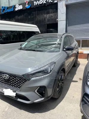 Photo - Tucson የሚከራይ መኪና አለ ይደውሉ