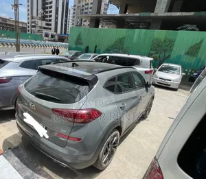 Tucson የሚከራይ መኪና አለ ይደውሉ