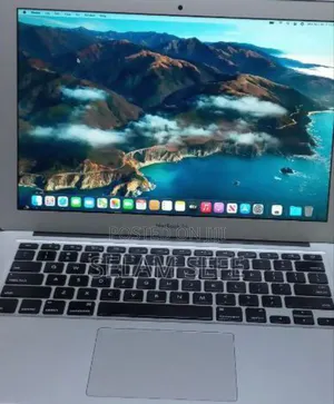 New Laptop Apple MacBook Air 2014 4GB Intel Core I5 SSD 256GB