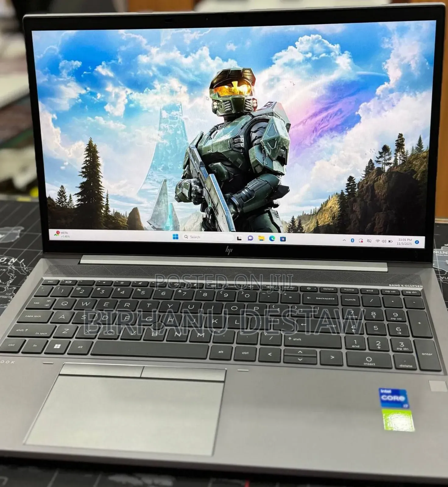 New Laptop HP ZBook Firefly G8 16GB Intel Core I7 SSD 512GB