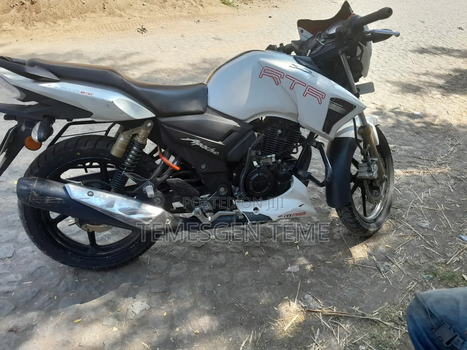 New TVS Apache 180 RTR 2023 White