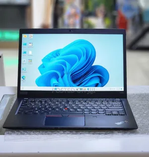 New Laptop Lenovo ThinkPad T14s G4 16GB Intel Core I7 SSD 512GB
