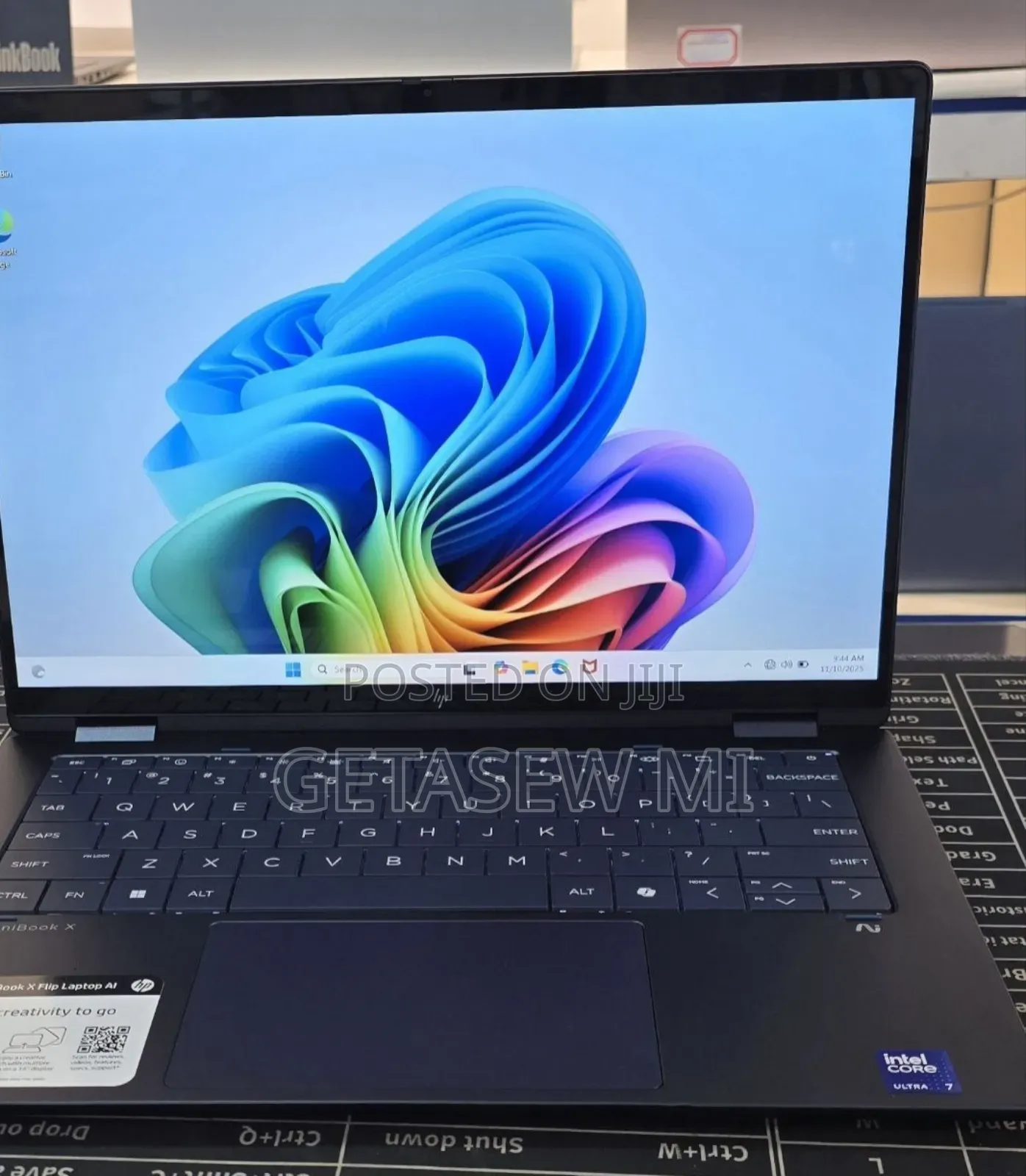 New Laptop HP OmniBook 5 Flip 16GB Intel Core Ultra 7 SSD 1T