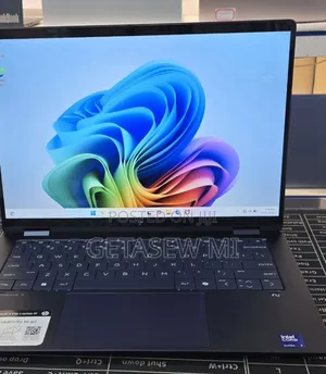 New Laptop HP OmniBook 5 Flip 16GB Intel Core Ultra 7 SSD 1T