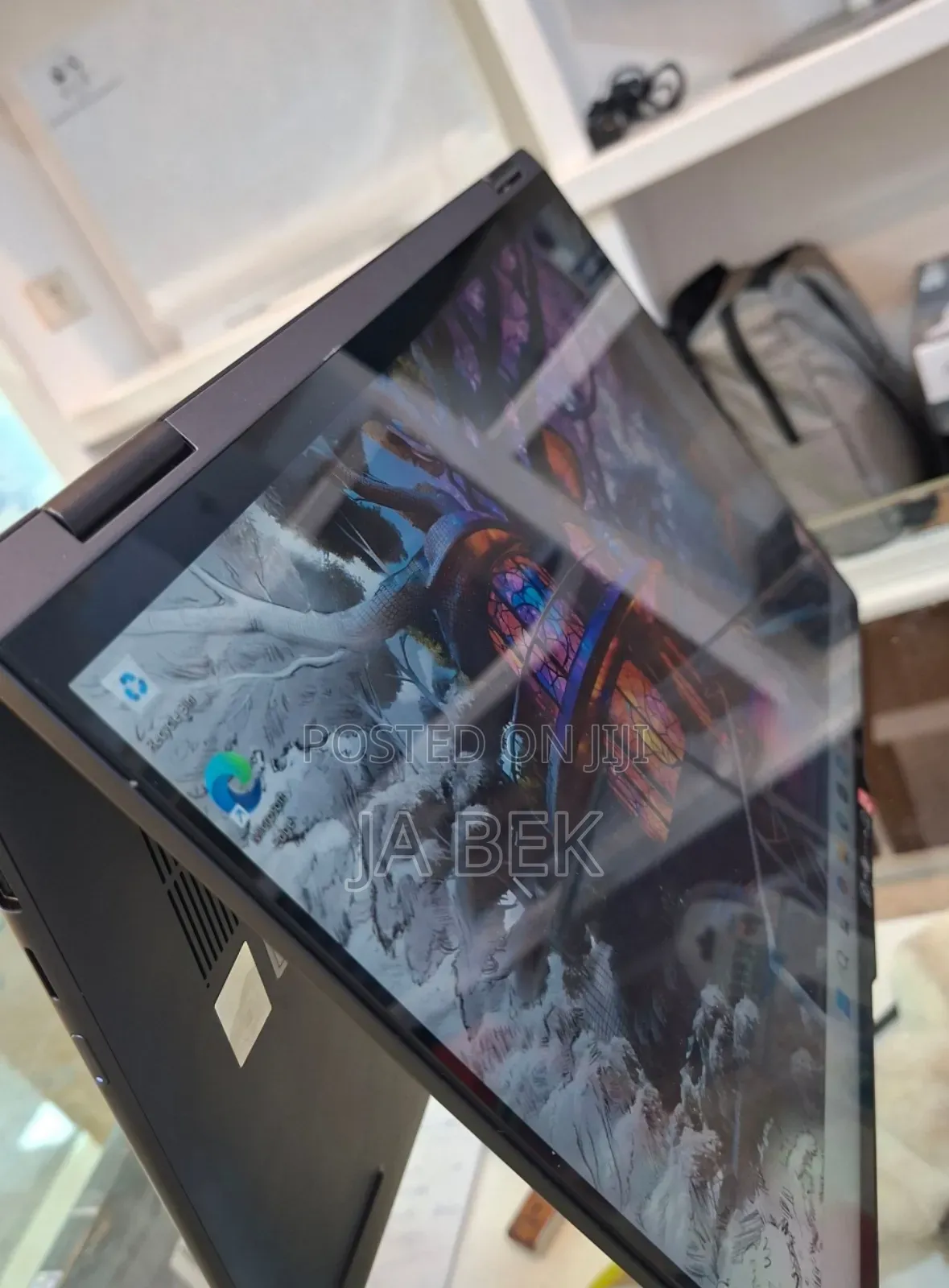 New Laptop Lenovo Yoga 7i 16GB Intel Core Ultra 7 SSD 1T