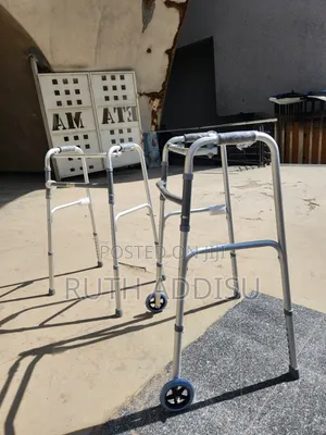 Photo - Foldable Medical Walker腔裏almunium Walker脆一brand New Walker胺你walker New