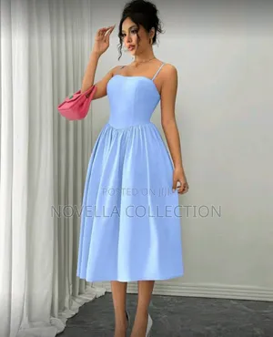 Spaghetti Strap Waist Flared Elegant Black Dress, for Women