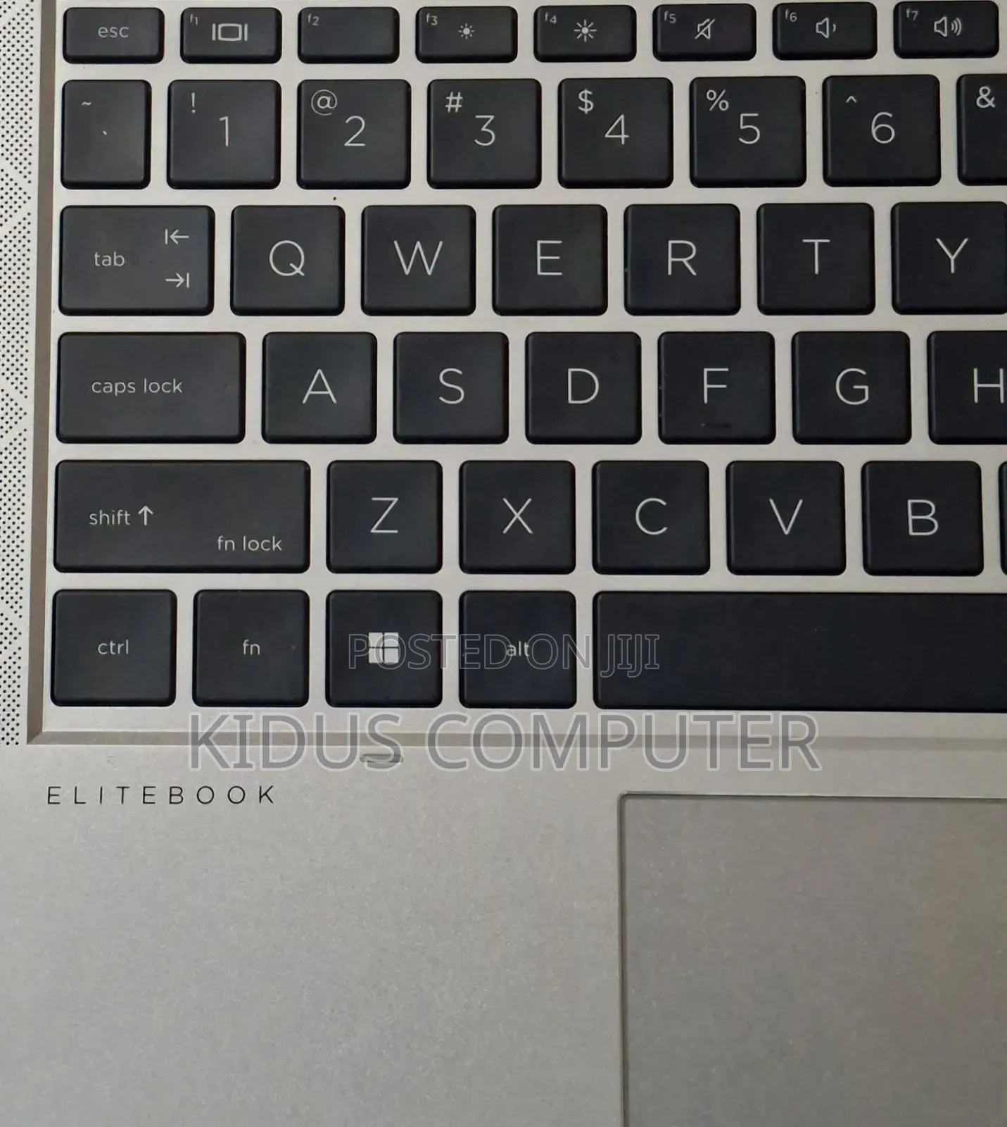 New Laptop HP EliteBook 830 G8 16GB Intel Core I5 SSD 512GB