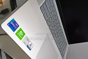 New Laptop Dell Inspiron 15 16GB Intel Core I7 SSD 512GB