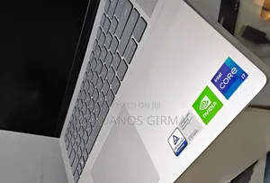 New Laptop Dell Inspiron 15 16GB Intel Core I7 SSD 512GB