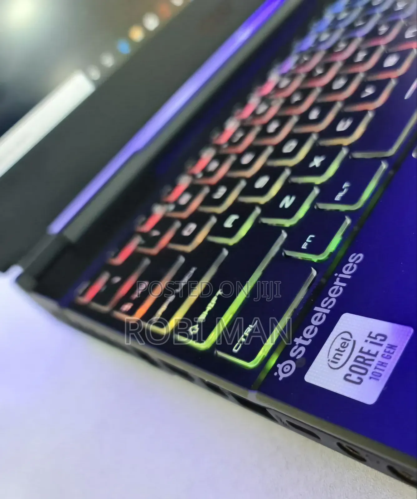 New Laptop MSI GP75 Leopard 16GB Intel Core I5 SSD 512GB