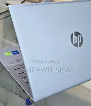 New Laptop HP Pavilion 13 16GB Intel Core I5 SSD 512GB