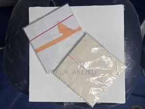 Photo - Imitation Gold And Silver Leaf