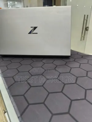 New Laptop HP ZBook Studio G8 32GB Intel Core I7 SSD 512GB