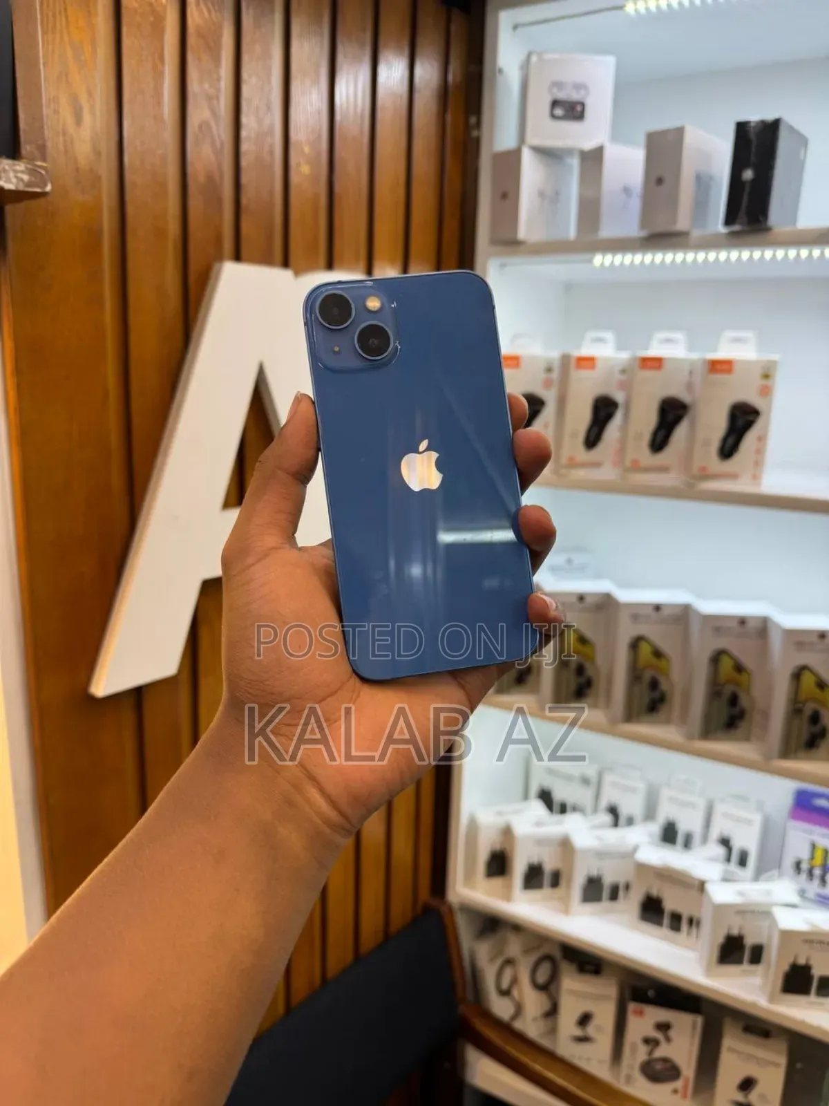 New Apple iPhone 13 128 GB Black