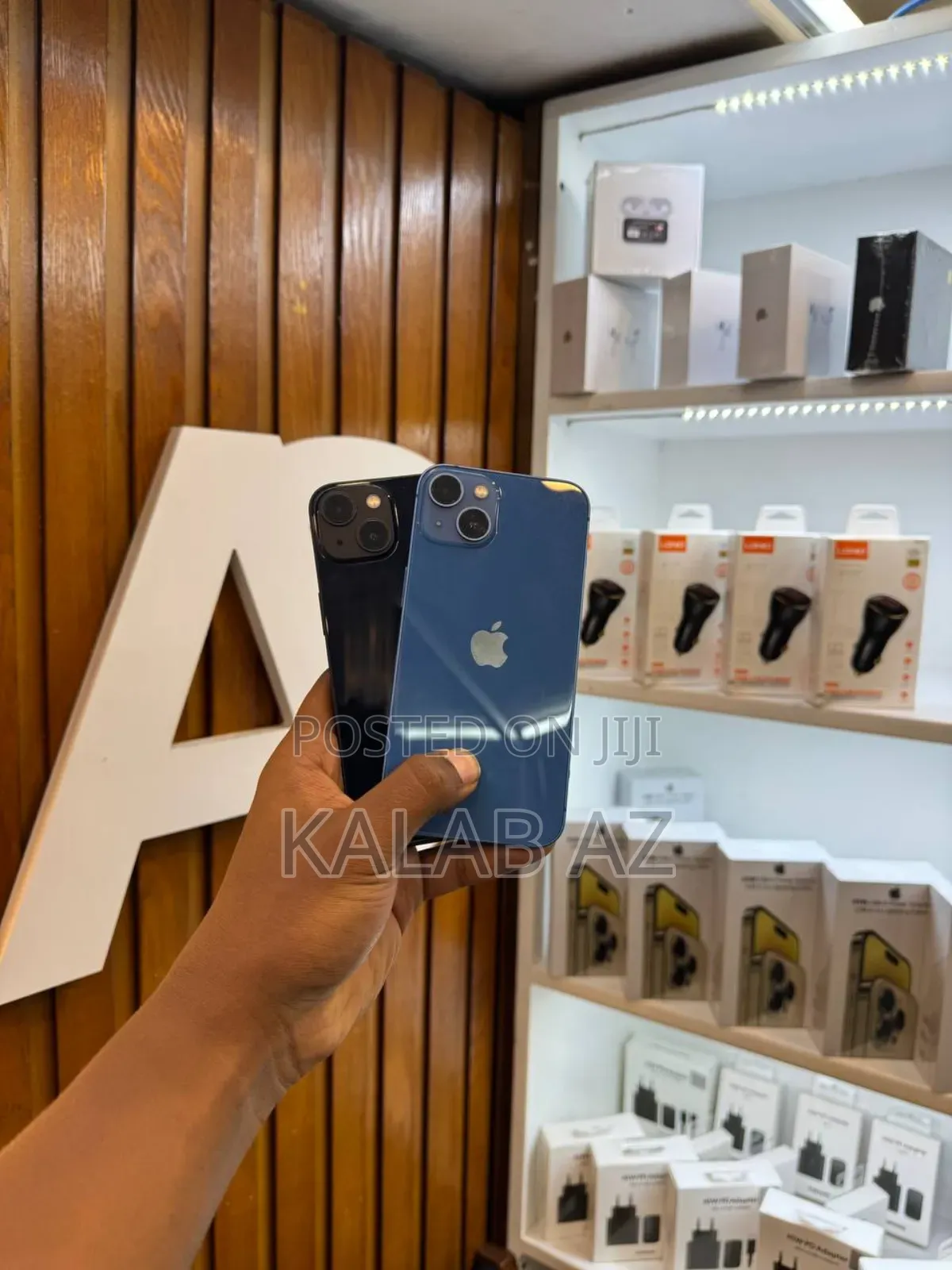 New Apple iPhone 13 128 GB Black