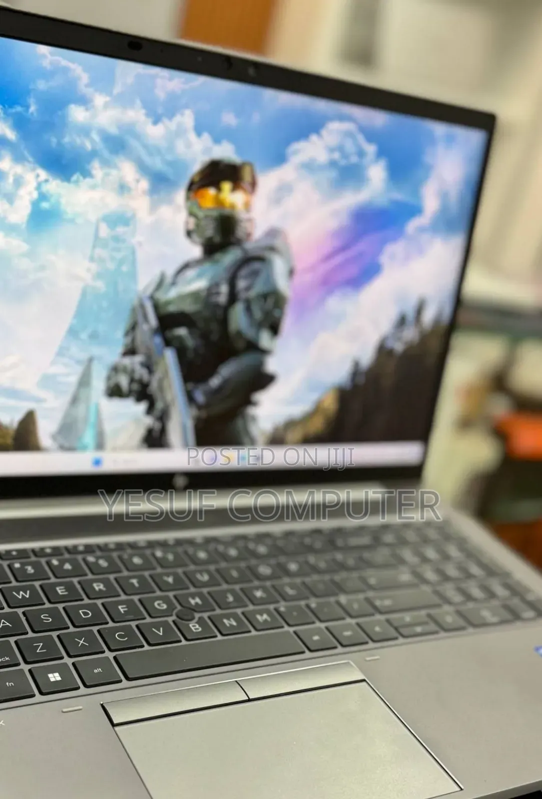 New Laptop HP ZBook Firefly G8 16GB Intel Core I7 SSD 512GB