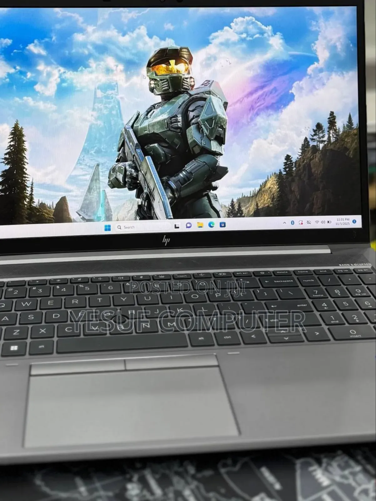 New Laptop HP ZBook Firefly G8 16GB Intel Core I7 SSD 512GB