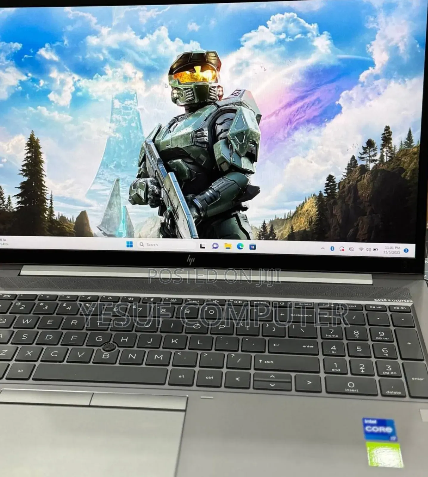 New Laptop HP ZBook Firefly G8 16GB Intel Core I7 SSD 512GB