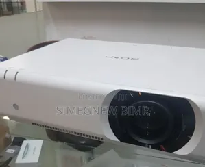 Home Cinema Projector