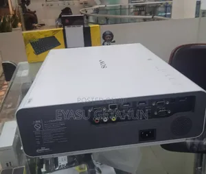 Home Cinema Projector Sony Vpl-ch350 Model