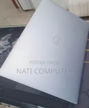 New Laptop Dell Precision 5570 24GB Intel Core I7 SSD 512GB