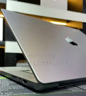 New Laptop Apple MacBook Pro M1 64GB Apple M1 Max SSD 1T