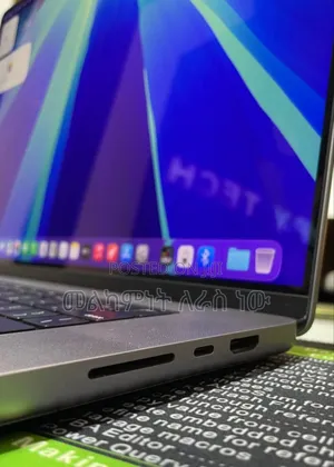 New Laptop Apple MacBook Pro M1 64GB Apple M1 Max SSD 1T