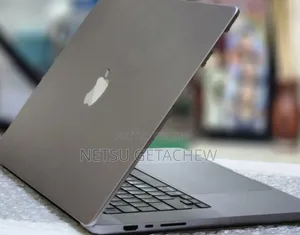 New Laptop Apple MacBook Pro M1 32GB Apple M1 Pro SSD 512GB