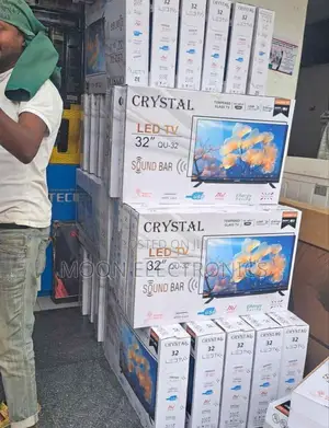 Crystal 32′′ Smart Tv – Compact Size, Smart Entertainment!