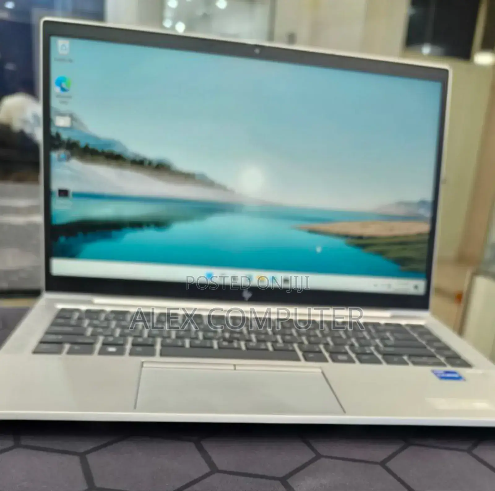 New Laptop HP EliteBook 840 G8 16GB Intel Core I7 SSD 512GB