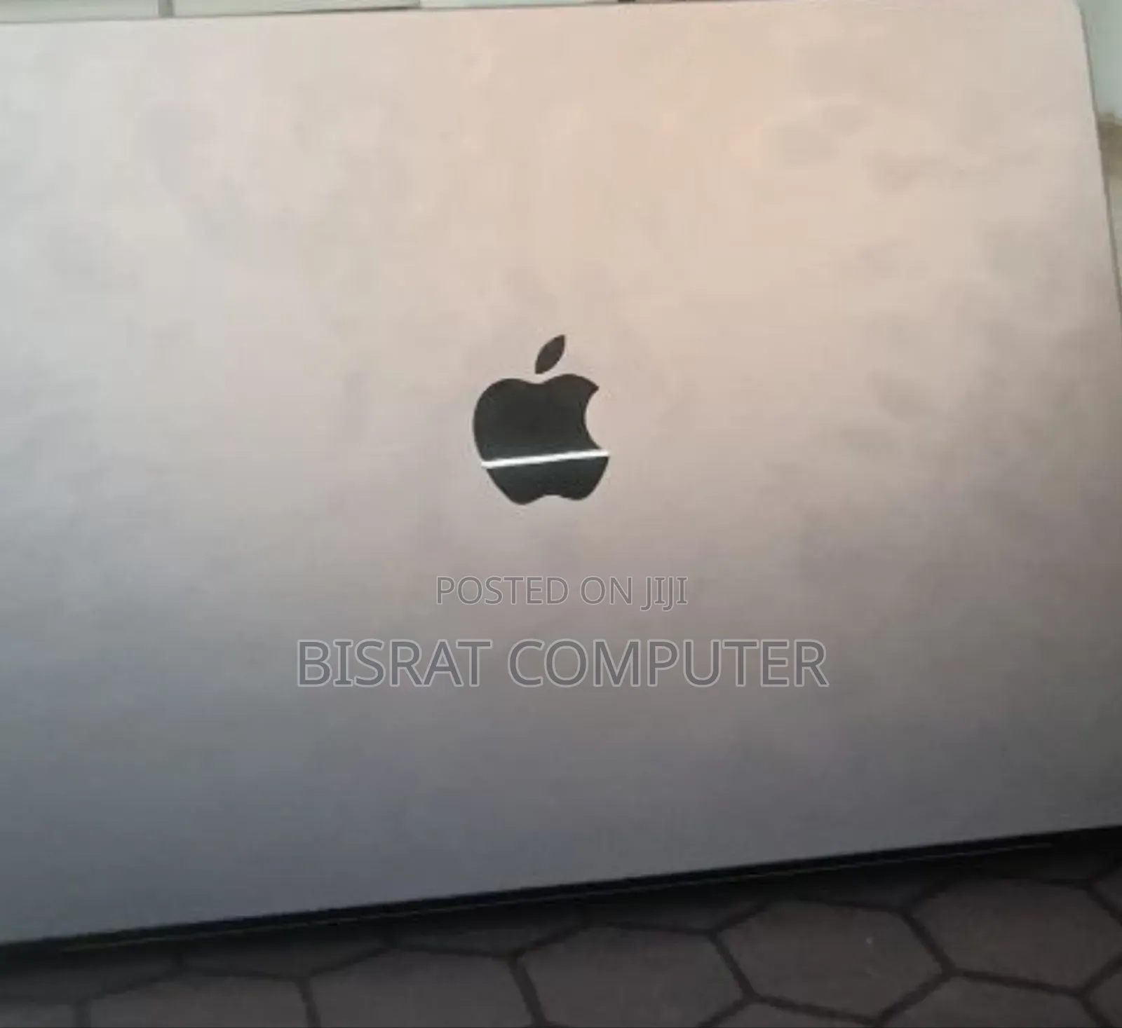 New Laptop Apple MacBook Pro 2024 M4 Max 16-Inch 32GB Apple M4 SSD 1T