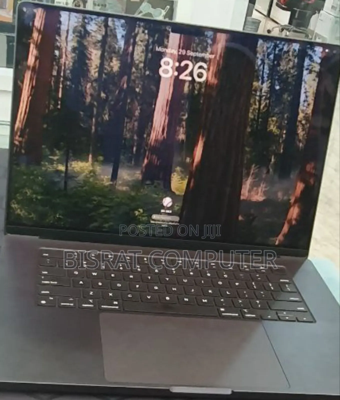 New Laptop Apple MacBook Pro 2024 M4 Max 16-Inch 32GB Apple M4 SSD 1T