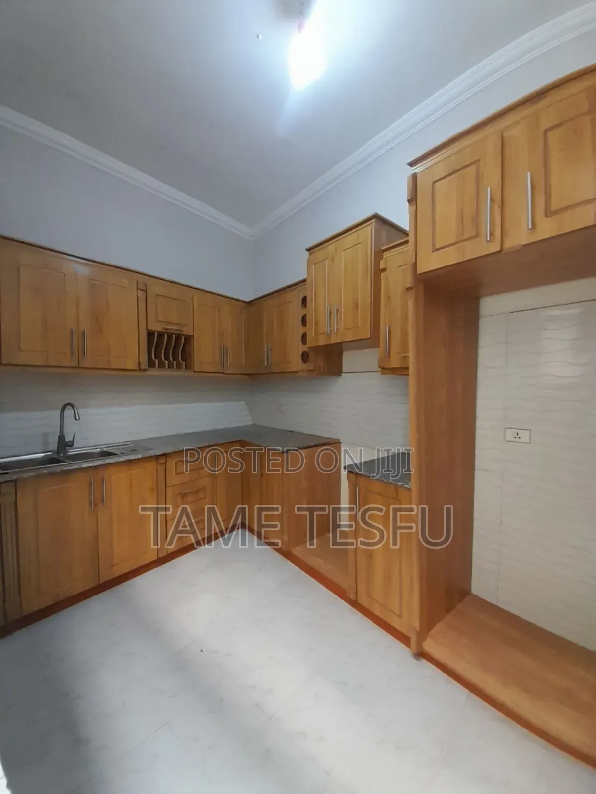 Furnished 3bdrm Villa in ፍጋ, Bole for sale