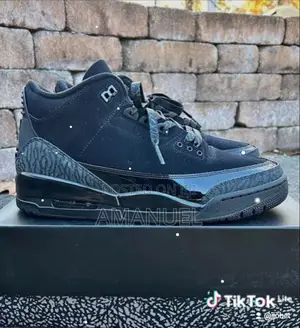 Jordan 3 Travis