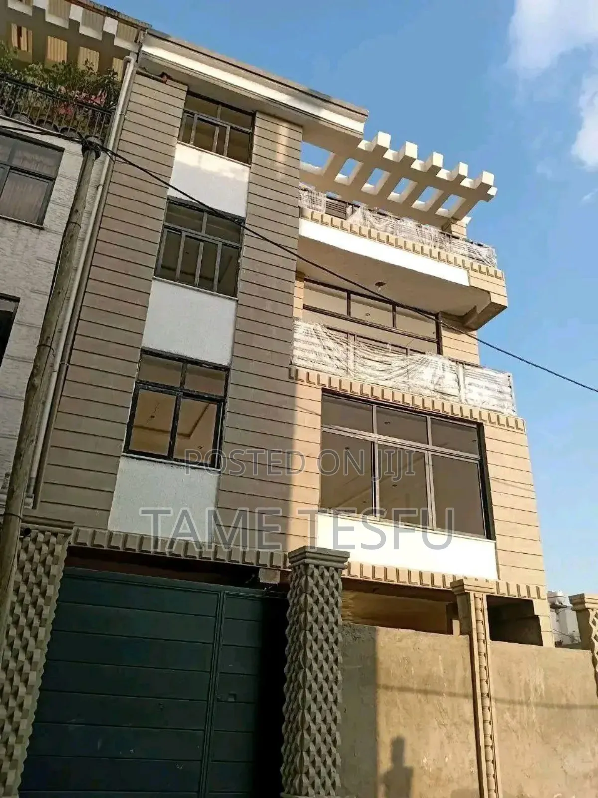 Furnished 8bdrm House in ኃይሌ ጋርመንት, Nifas Silk-Lafto for sale