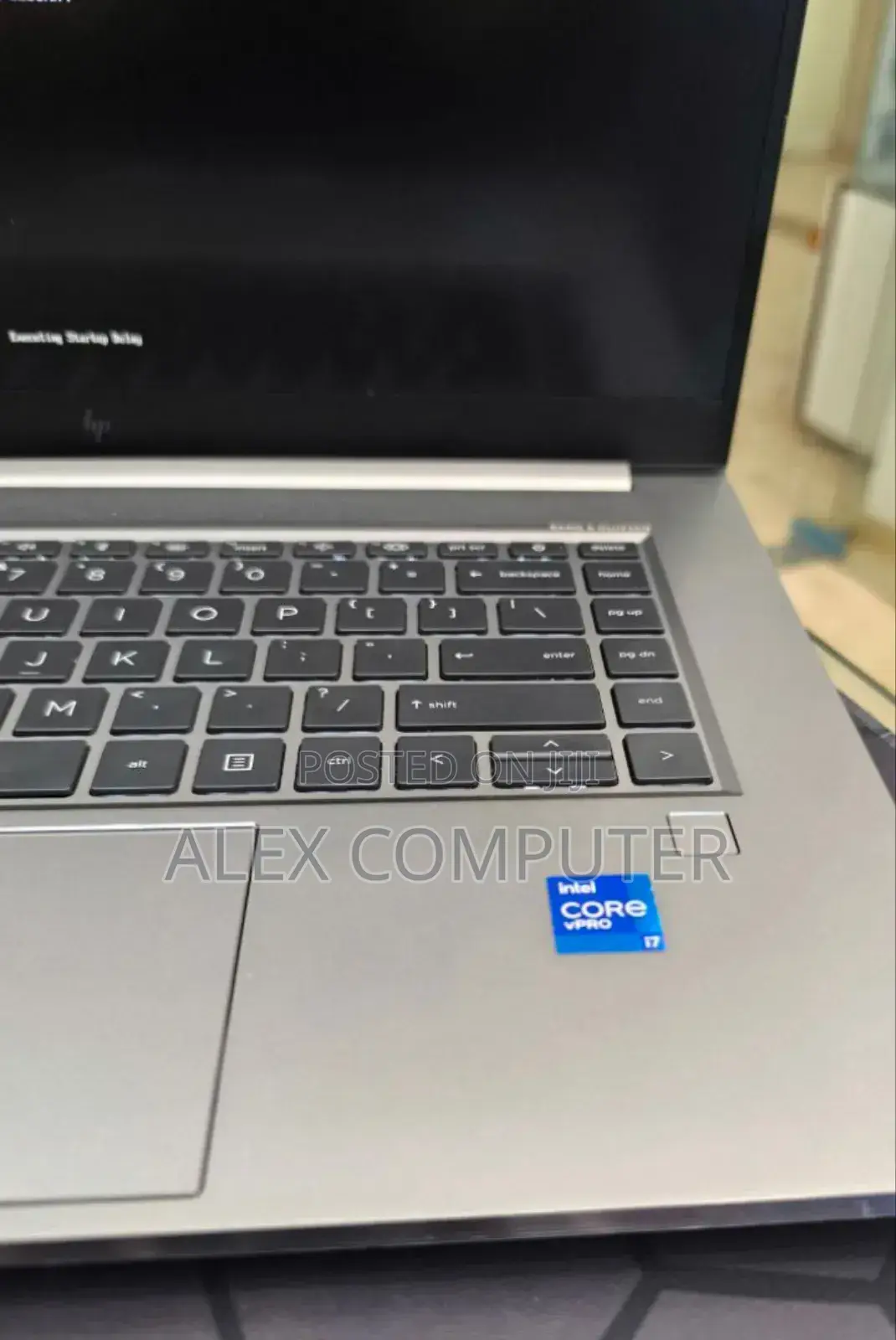 New Laptop HP ZBook Firefly G8 32GB Intel Core I7 SSD 512GB