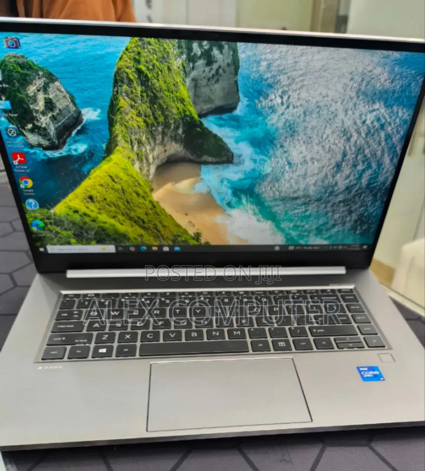 New Laptop HP ZBook Firefly G8 32GB Intel Core I7 SSD 512GB