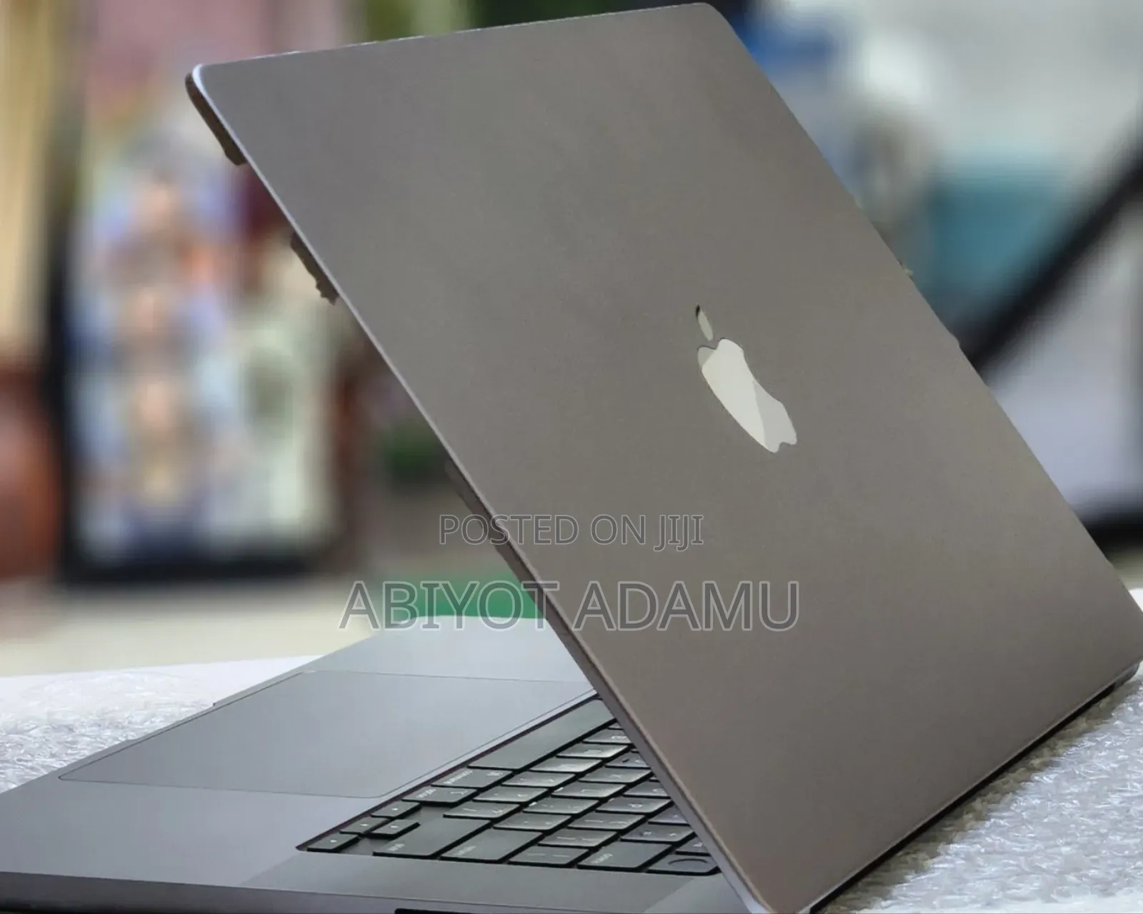 New Laptop Apple MacBook Pro M1 16GB Apple M1 SSD 512GB