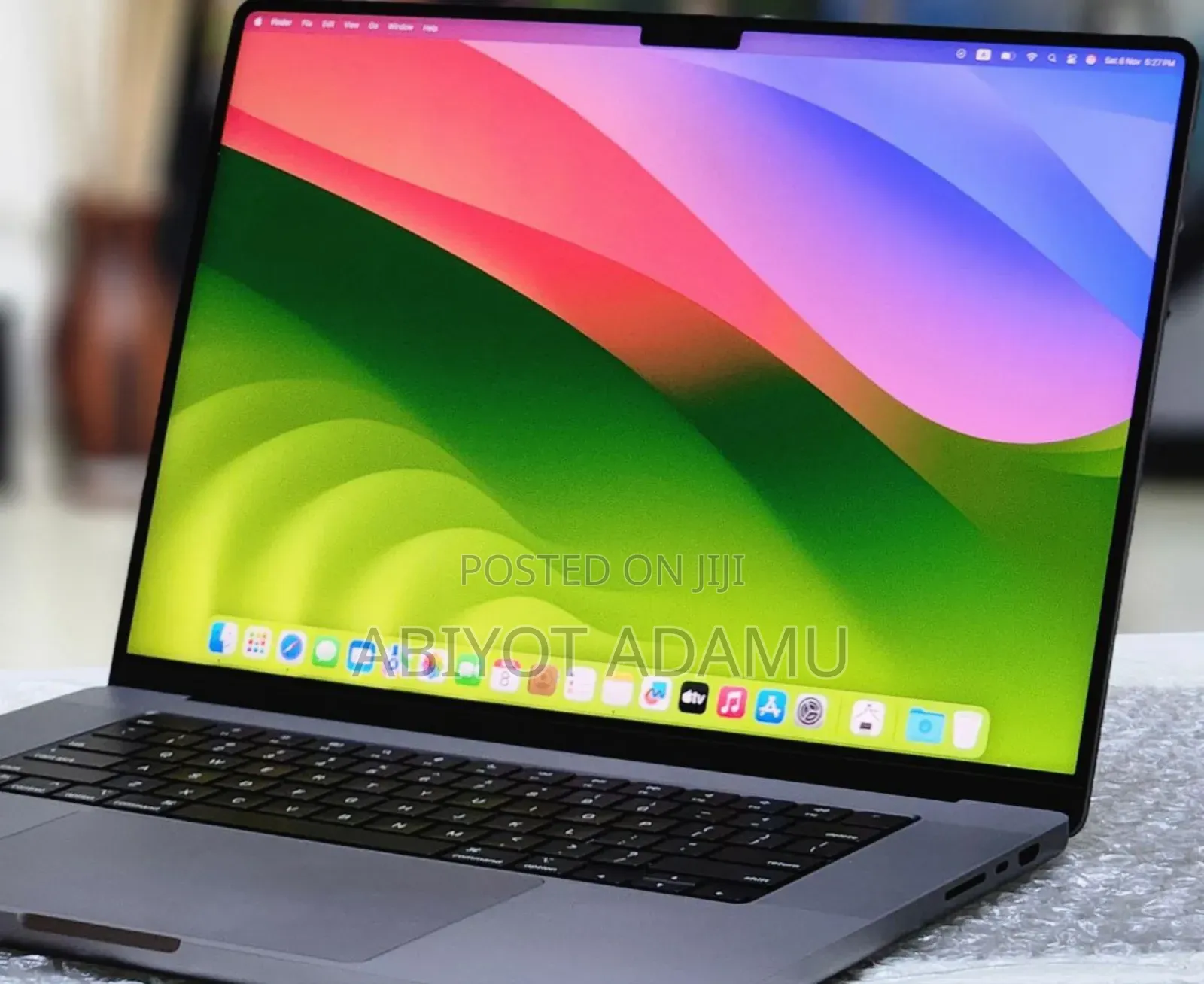 New Laptop Apple MacBook Pro M1 16GB Apple M1 SSD 512GB