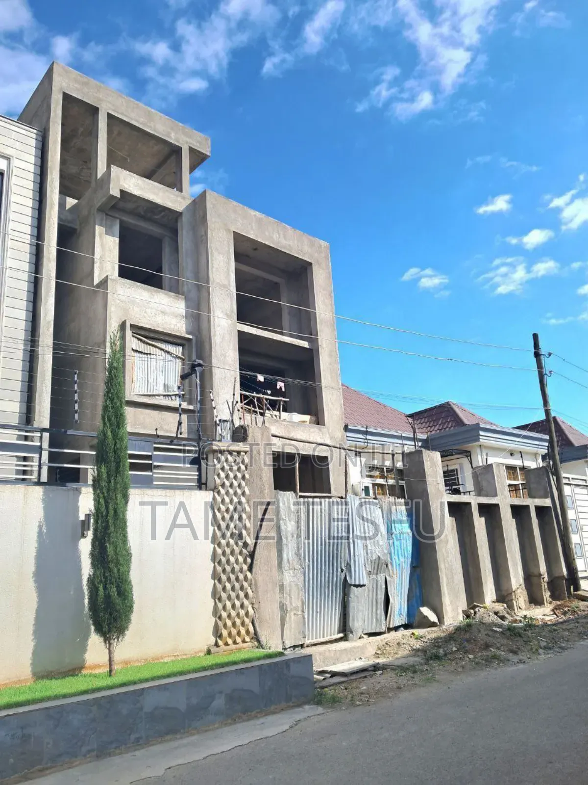 5bdrm House in ሀያት ዞን 5, Bole for sale