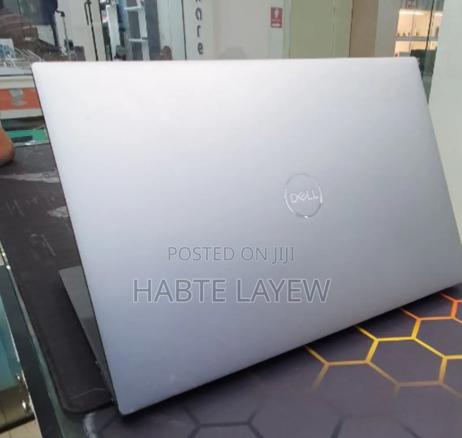 New Laptop Dell Precision 5570 16GB Intel Core I7 SSD 512GB