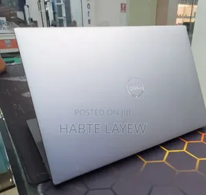 Photo - New Laptop Dell Precision 5570 16GB Intel Core I7 SSD 512GB