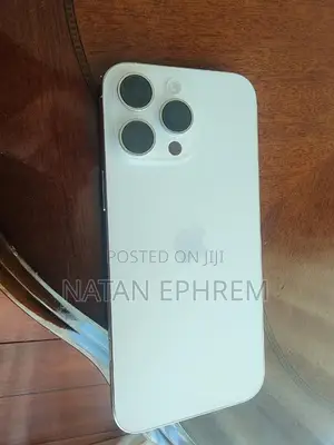 Photo - New Apple iPhone 16 Pro Max 512 GB White