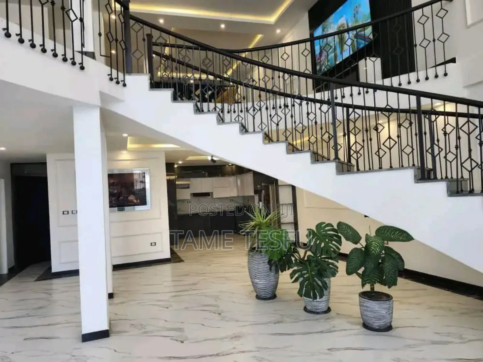 Furnished 8bdrm House in ሀያት, Bole for sale