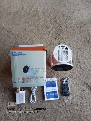 Hy300 Mini Portable Projector