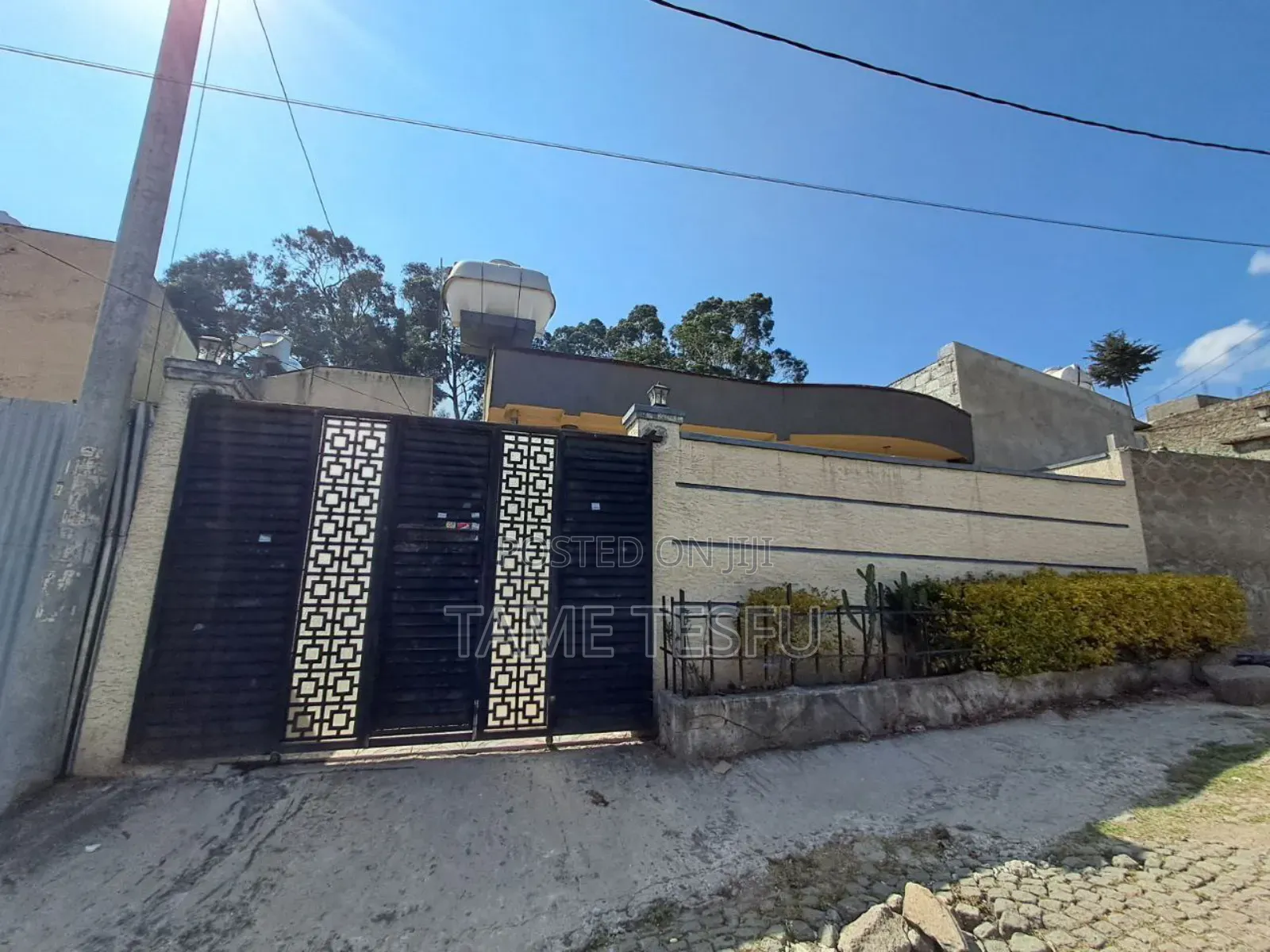 Furnished 8bdrm House in ፈራንሳይ, Bole for sale