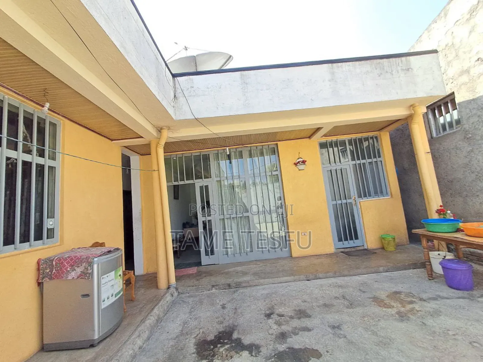 Furnished 3bdrm House in ፈራንሳይ, Yeka for sale