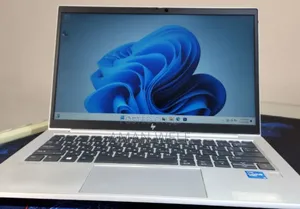 New Laptop HP EliteBook 840 G8 16GB Intel Core I7 SSD 512GB